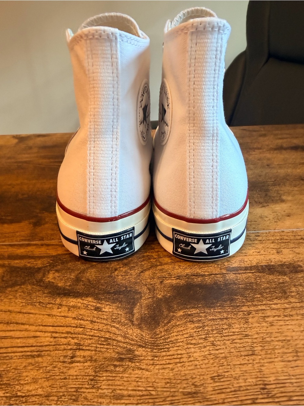 High Top Converse 8M/10W - Picture 5 of 8